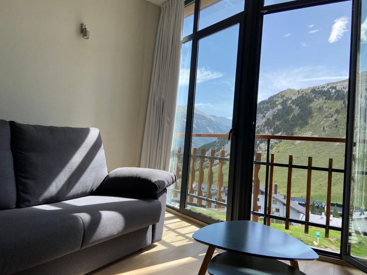 Hotel Edelweiss Candanchú Exteriér fotografie