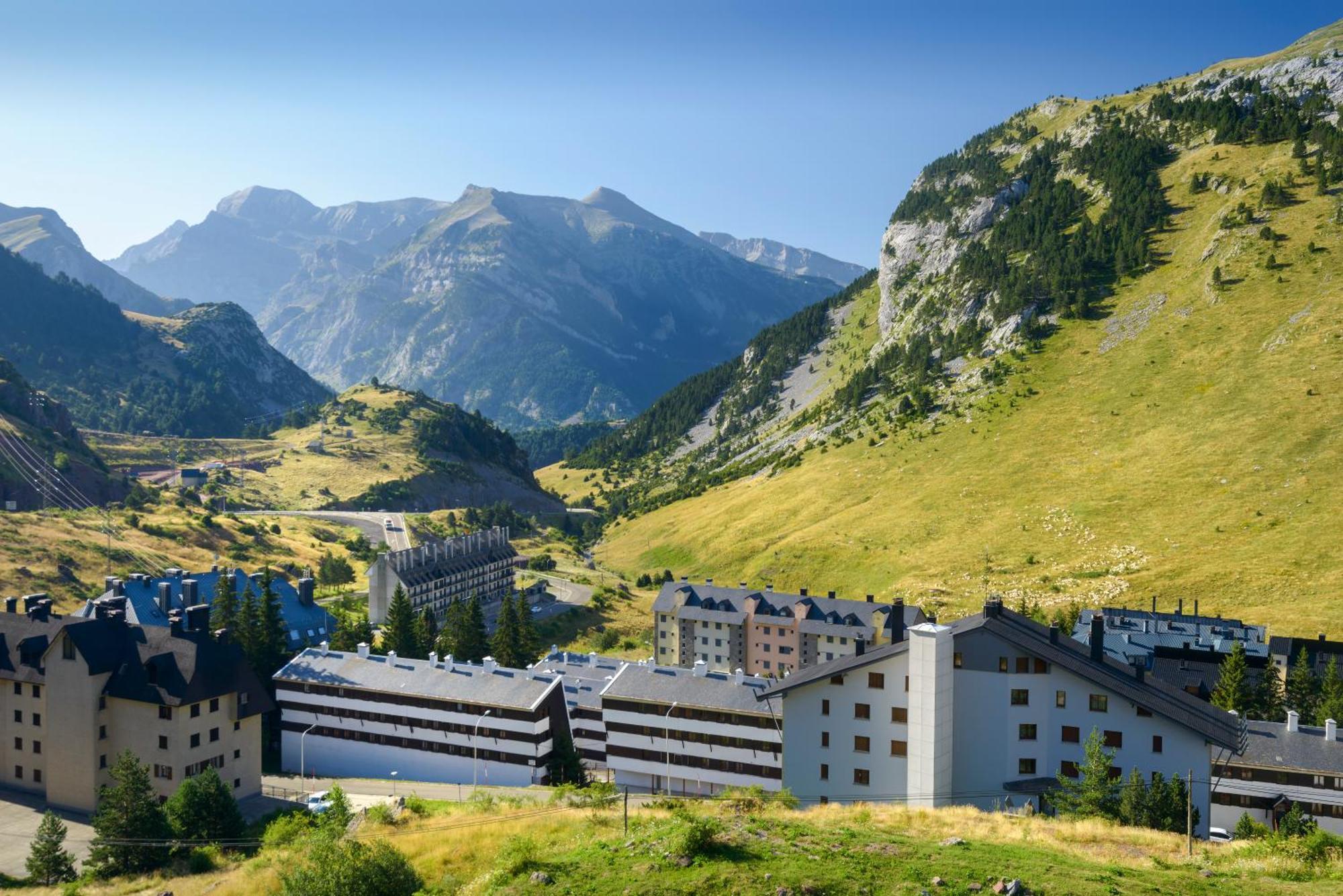 Hotel Edelweiss Candanchú Exteriér fotografie